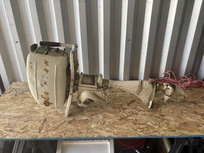 Clinton J9 outboard motor - VINTAGE 1959