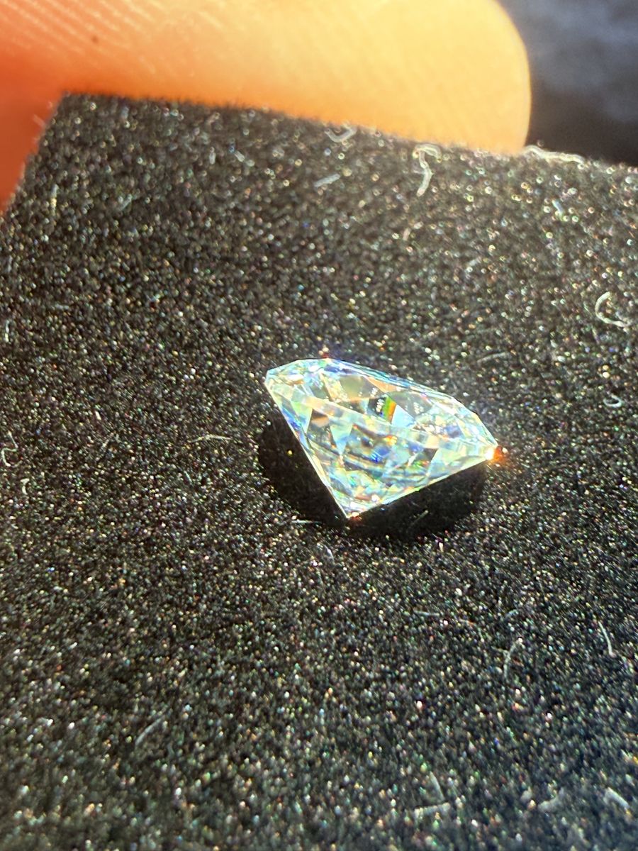 Main image 7