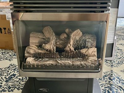 Vermont Castings Freestanding Direct Vent Gas Stove
