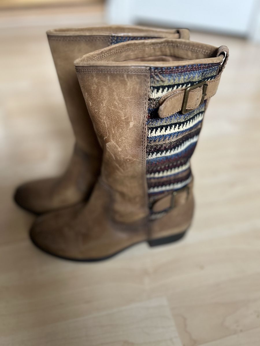 Women's Tan Leather Mid-Calf Cowboy Boots with Aztec Pattern, Size 6