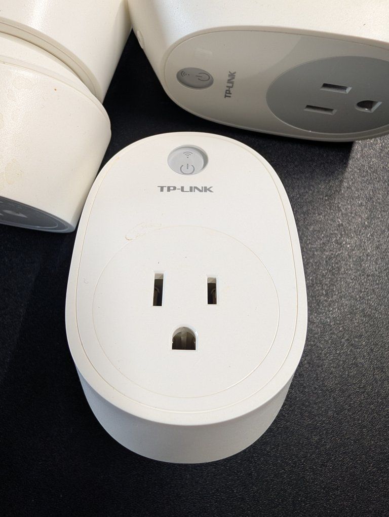 TP-Link Kasa Smart Wi-Fi Plug Energy Monitoring