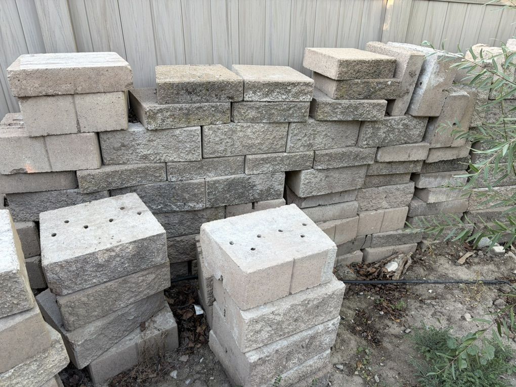 Retaining Wall Blocks