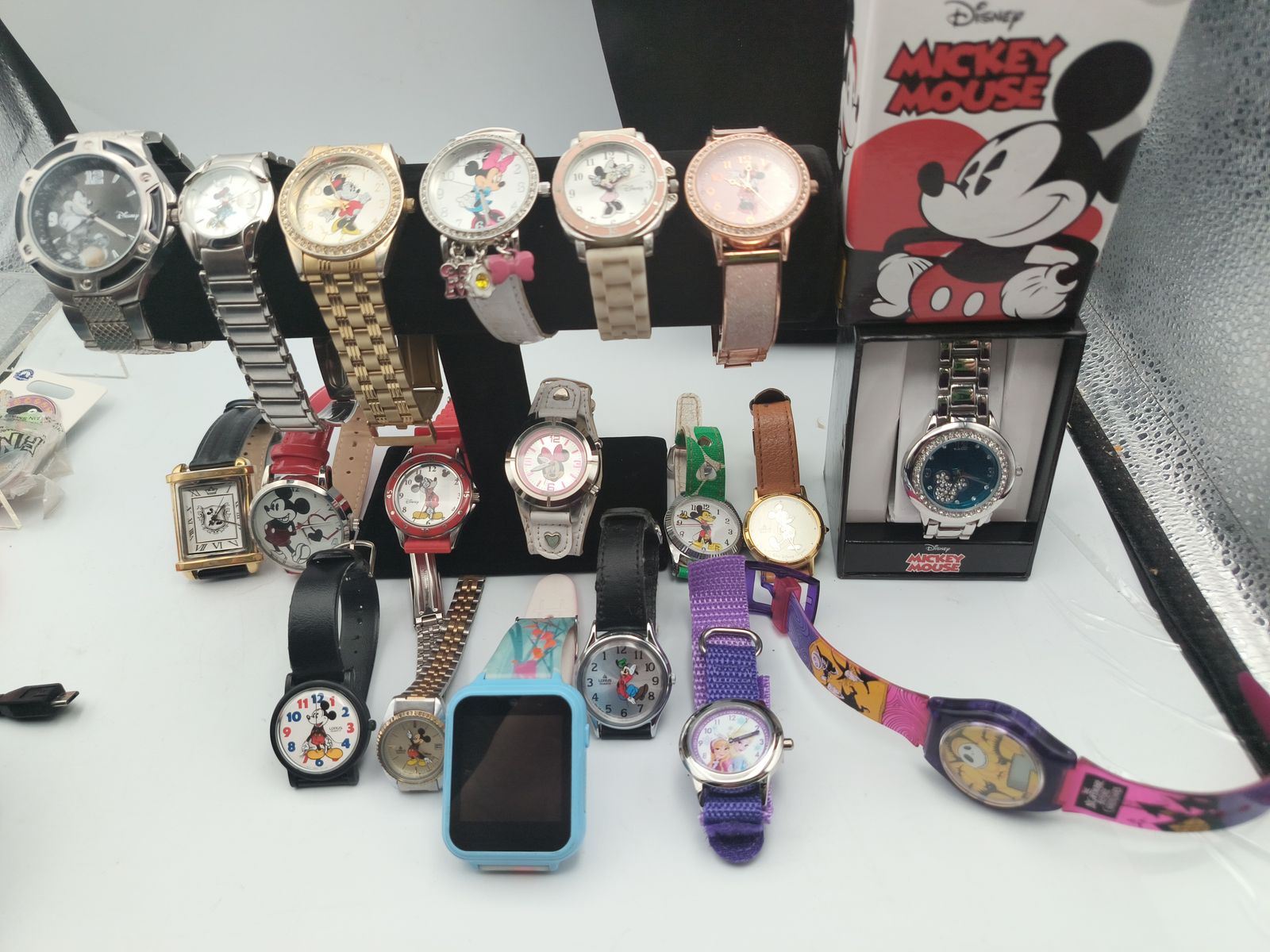 19 Disney Watches Mickey Mouse Minnie Goofy Frozen Elsa Anna Jewelry Not Tested Watch