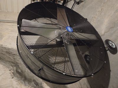 Large Steel Fan With Spare Blades