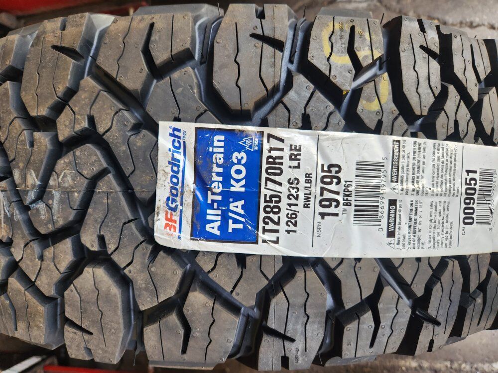 285/70r17 bfgoodrich all terrain Ko3
