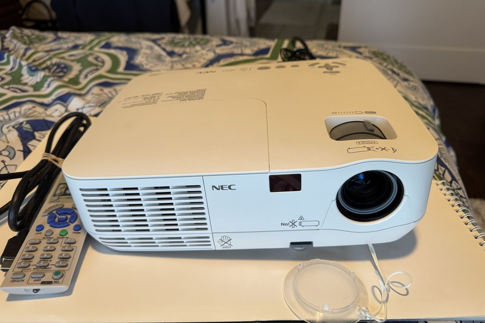 NEC Projector modelNP215