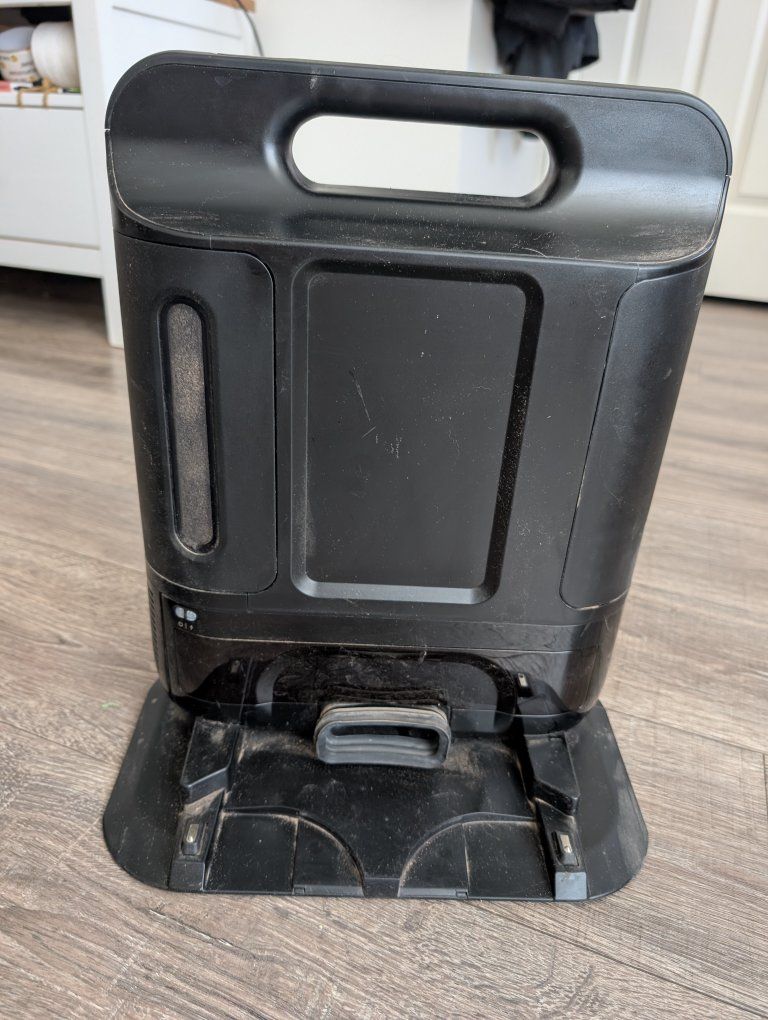 Main image 3