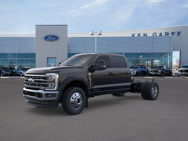 2025 Ford F-550 Super Duty 