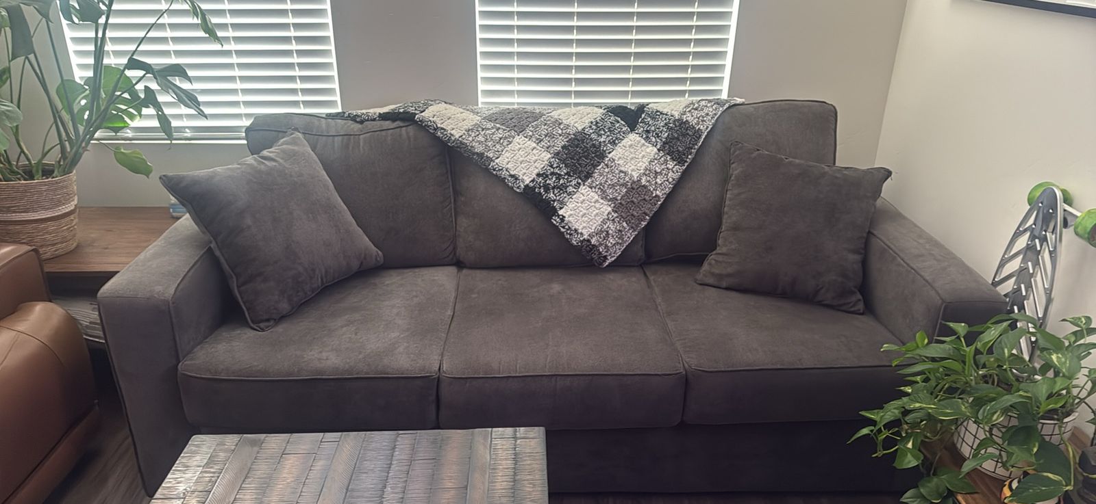 Beautiful, comfy couch