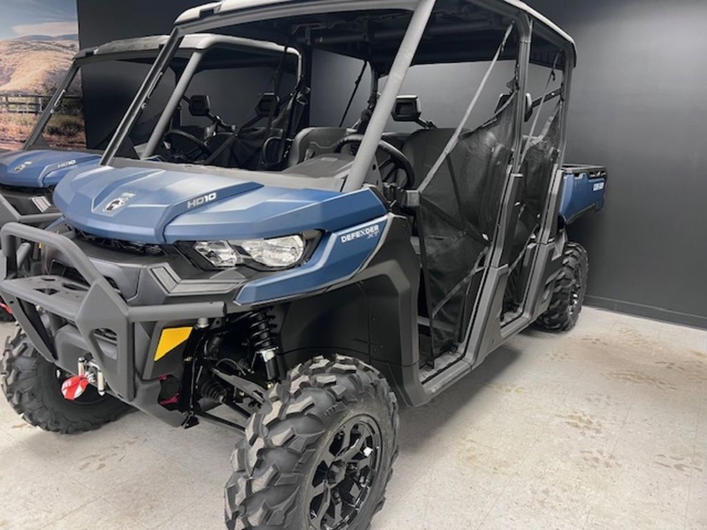 2025 Can-Am® SSV DEF MAX XT 64 HD10 BE 25 XT HD10