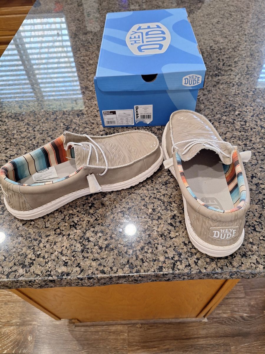Hey dudes mens size 9