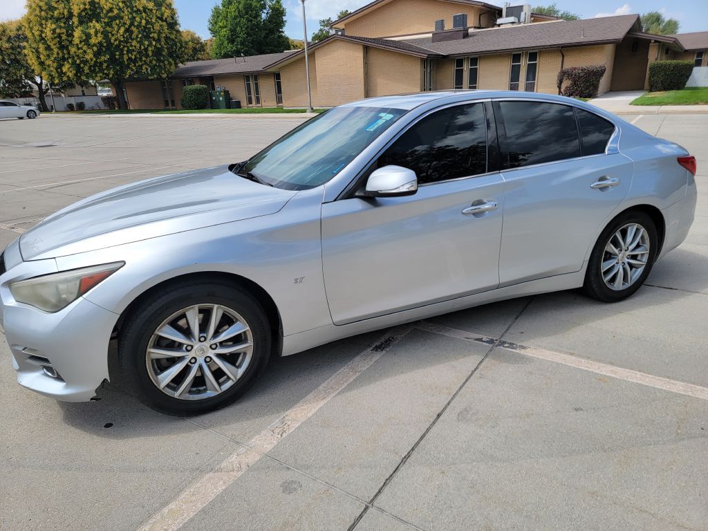 2014 INFINITI Q50