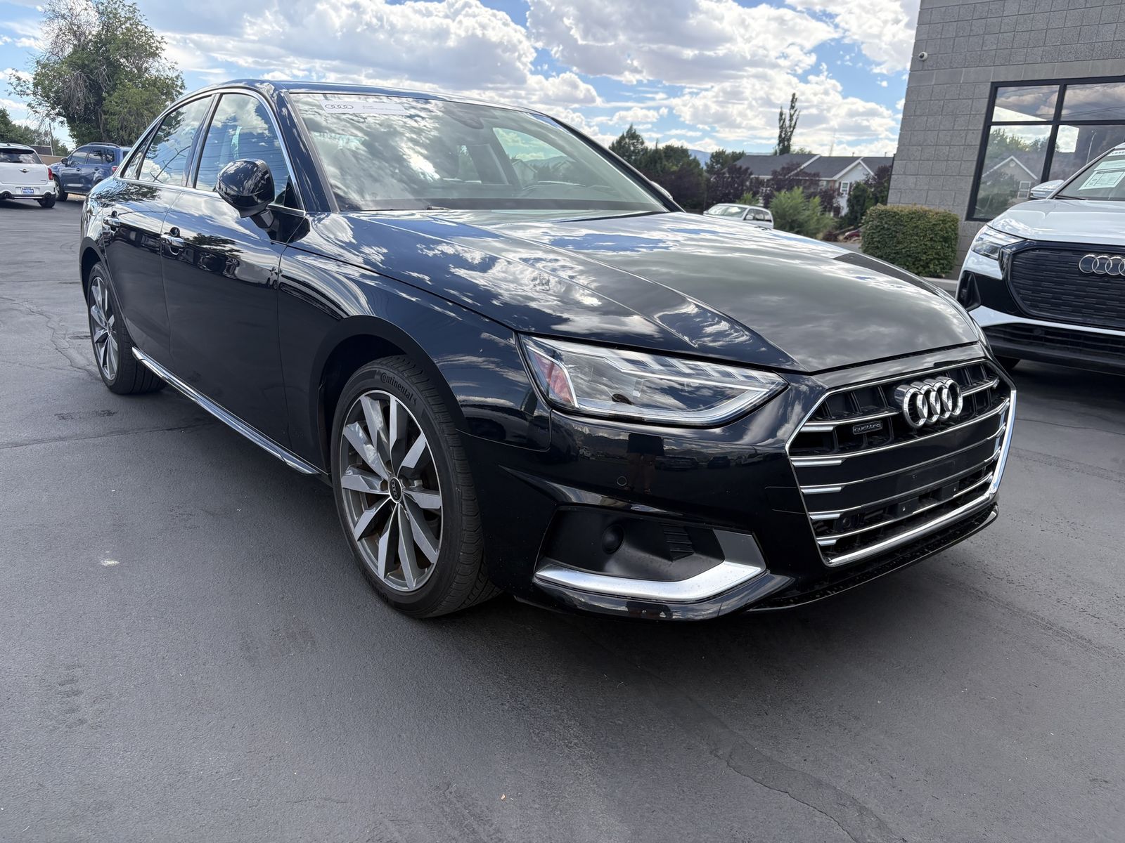 2023 Audi A4 quattro Premium 40 TFSI