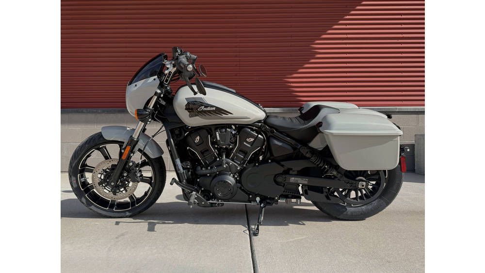 2026 Indian Motorcycle SPORT SCOUT RT   No Freight Or Prep Charges!