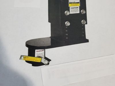 RV2 9 inch offset Fifth Wheel Gooseneck Adapter