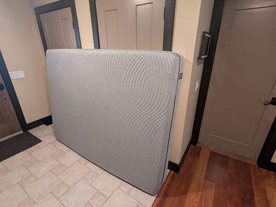 2020 Sleep number iLE queen mattress