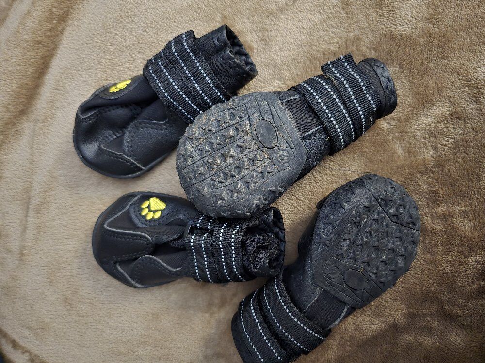 Dog boot/ paw protectors