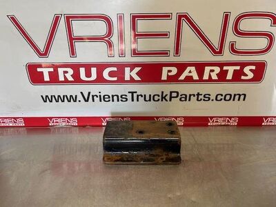 Freightliner Bracket