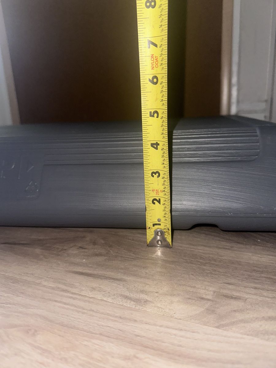Main image 3