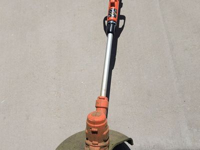 Free electric trimmer