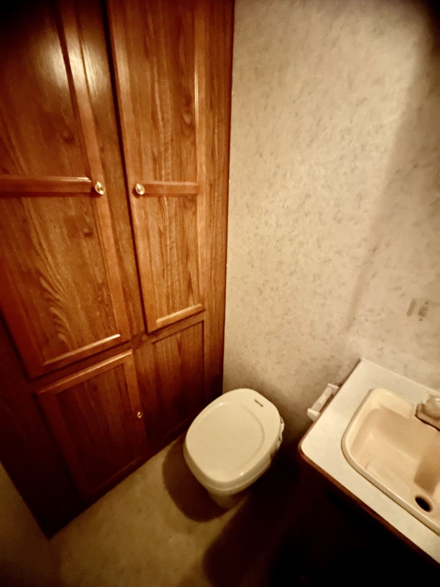 Main image 7