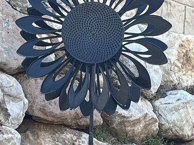 9 Ft Flower Windmill