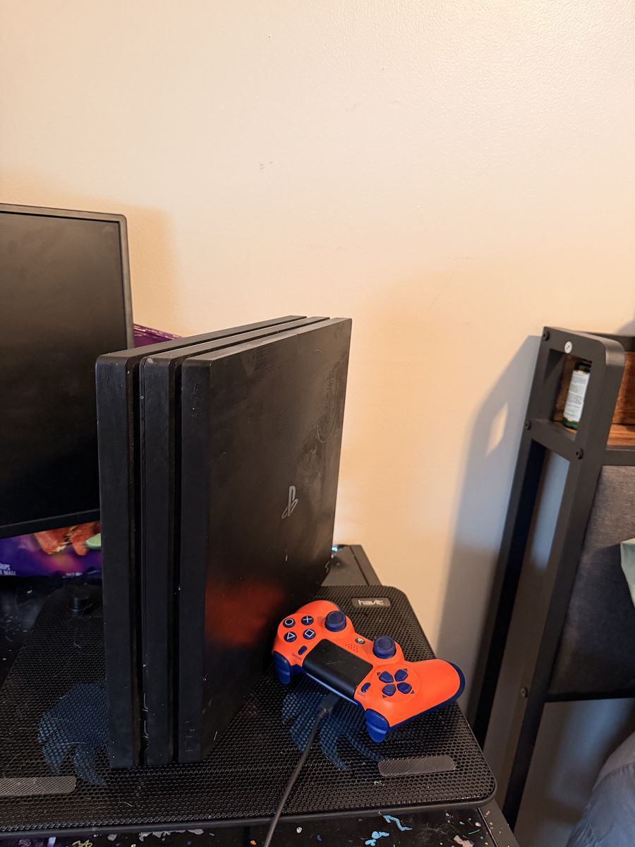 Ps4 Pro 1tb W/remote