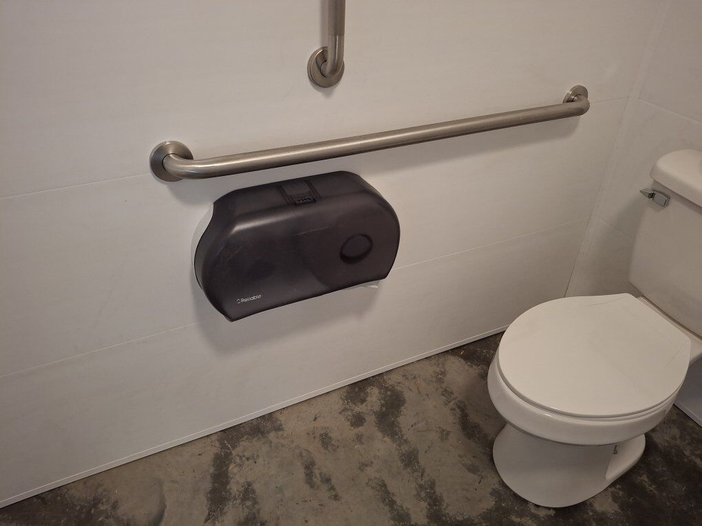 Toilet paper dispenser