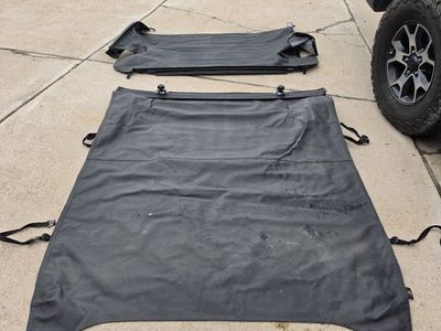 Jeep JK soft top 4dr Extended Bikini