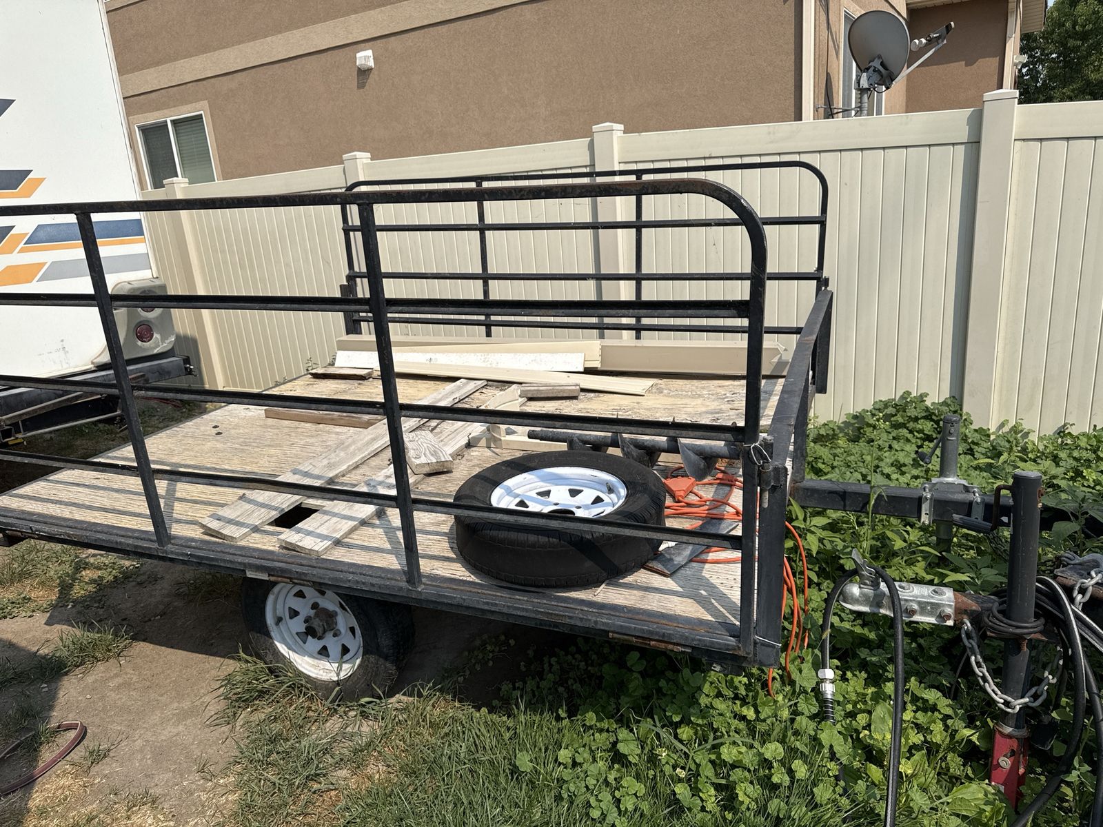 Single Axle Utility Trailer with Wooden Deck and Spare Tire