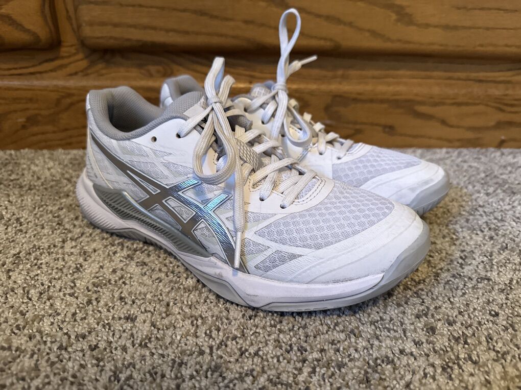 Womens Asics Court Shoes Size 8