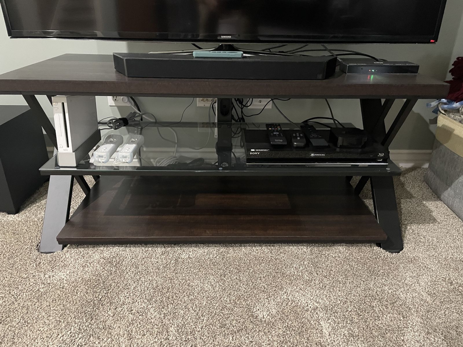 Entertainment stand