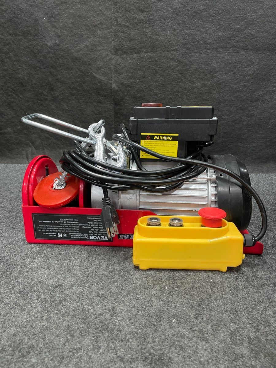 Crane with controls  110 volt for shop