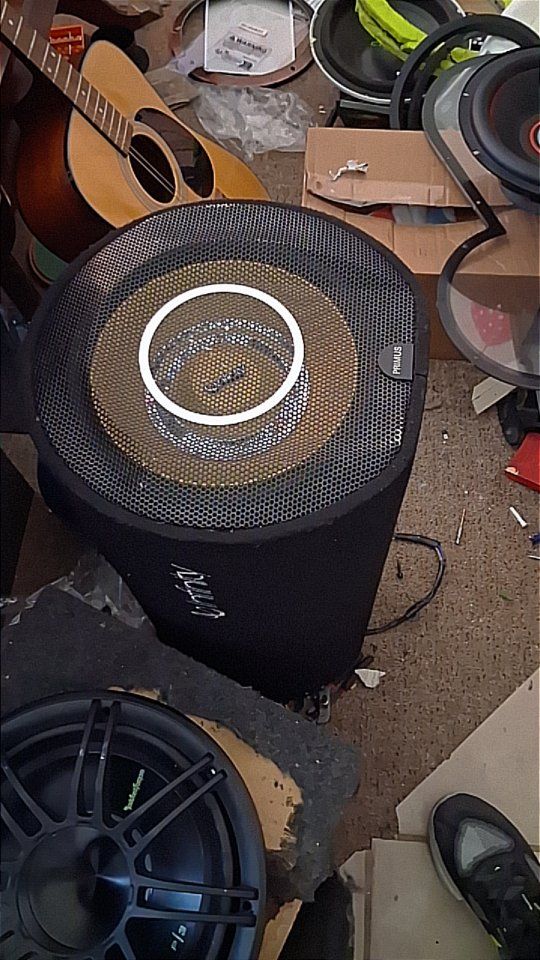 Audiobank 1000W 2-Channel Stereo Amplifier & Infinity Primus 1500T 12" Subwoofer Tube