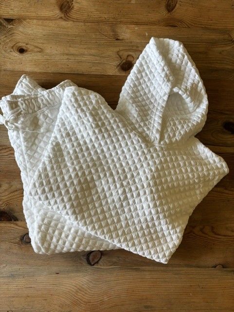 *RESALE OPPORTUNITY* Six Bags of NEW Women's Clothes-Sm, Med, Large, XL