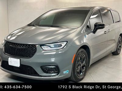 2023 Chrysler Pacifica Plug-In Hybrid Limited