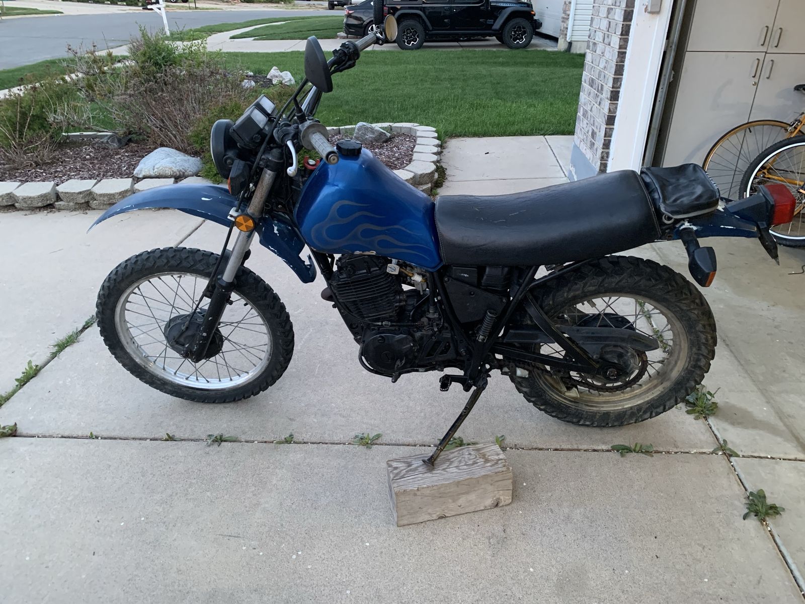 1983 Yamaha Xt550
