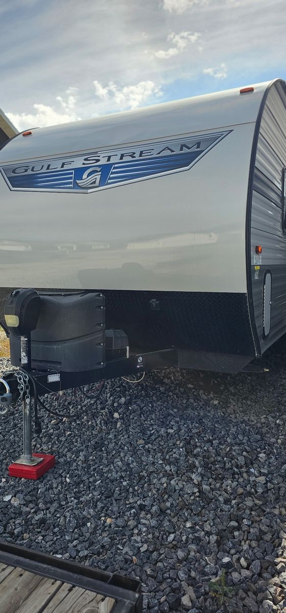 2021 Golf Stream 26' bunk house