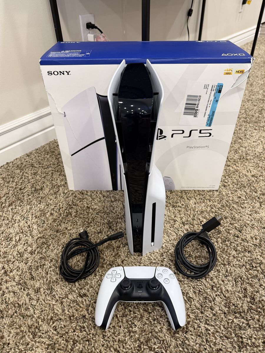 PS5 Slim Disc Like New