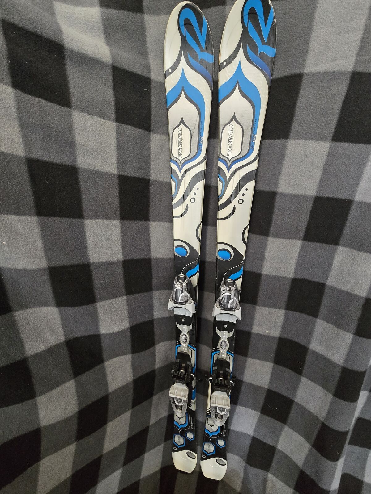 K2 T:Nine Mistic Luv 149 Womens Skis With Marker MOD 10.0 Bindings