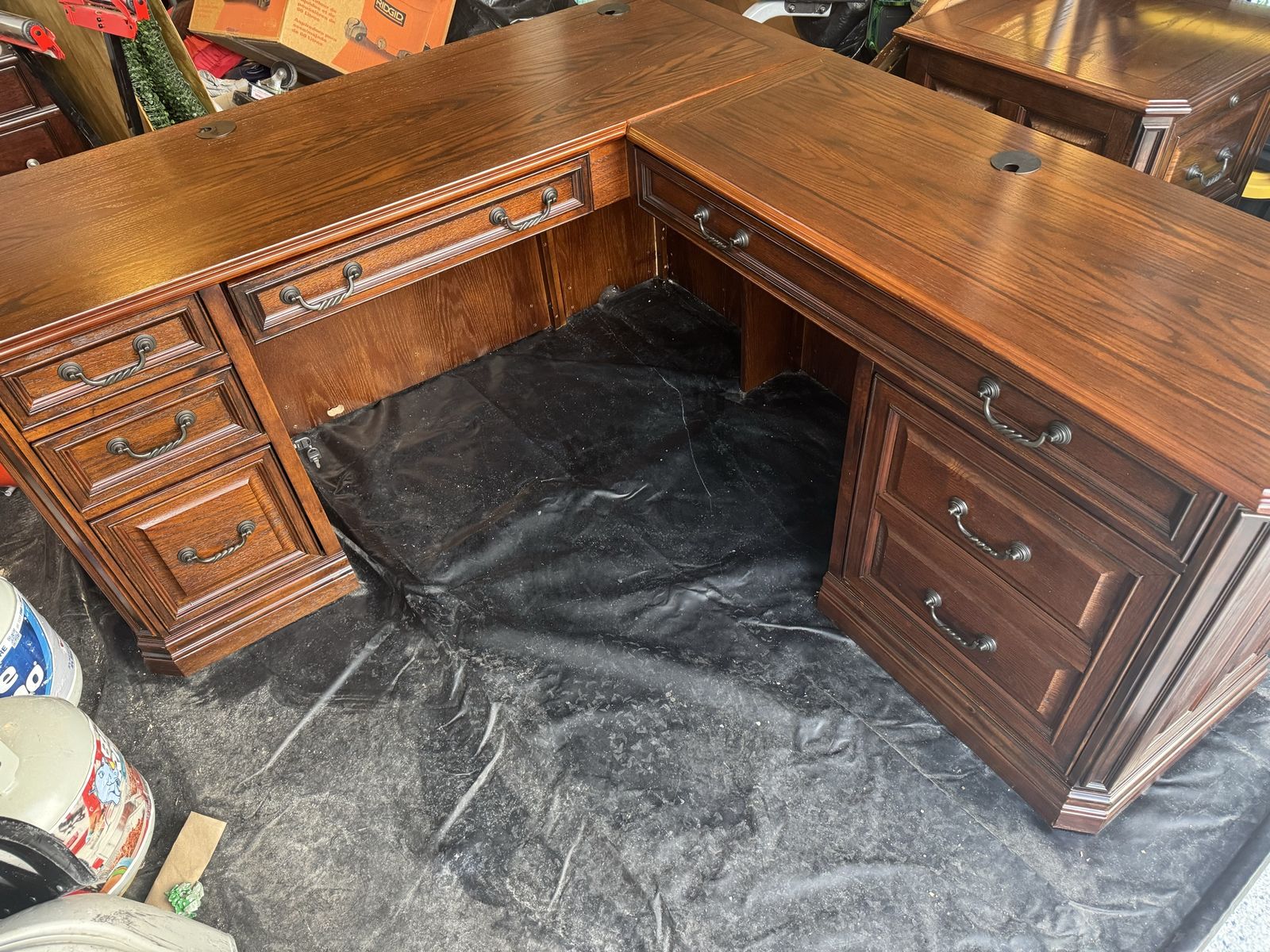 L Shapes Executive Desk For Sale
