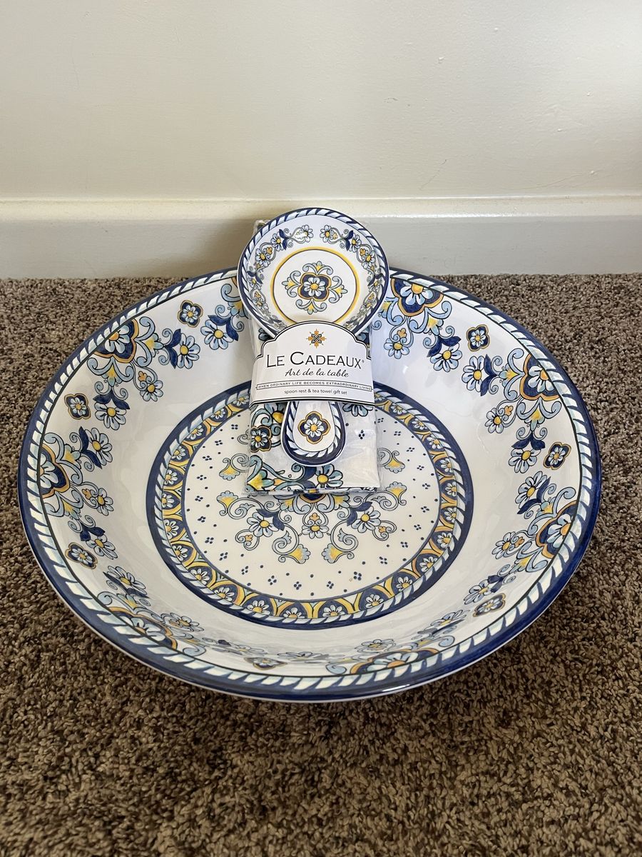 Le Cadeaux "Sorrento" Melamine Large Serving Bowl & Spoon Rest Gift Set