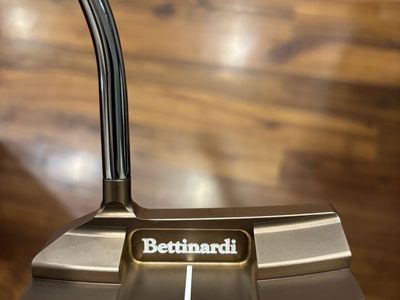 Bettinardi '23 Queen B #6 34" Putter - Lamkin Deep Etched Sink Fit