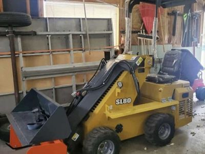 New Mini Skid Steer SL80 w/ Briggs & Stratton 18HP Engine & 4 Attachments