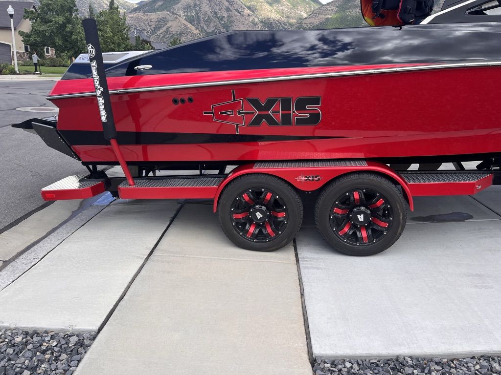 2017 Axis A25
