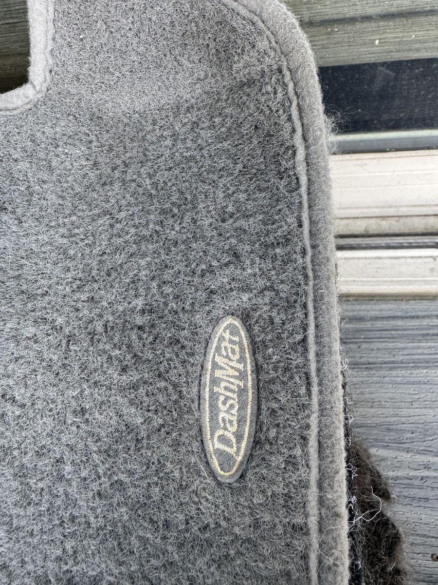 DASH MAT C-10 ,,,,1985-1999