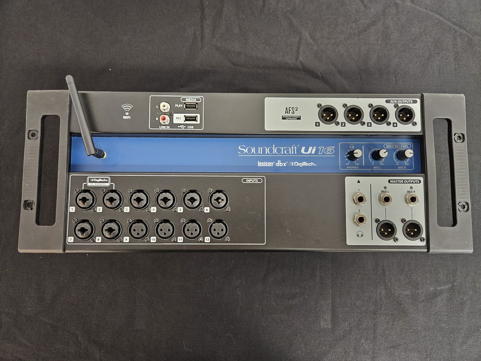 Soundcraft UI16 Mixer