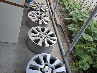Toyota Tacoma 20" Silver Alloy Rims (Set of 4)