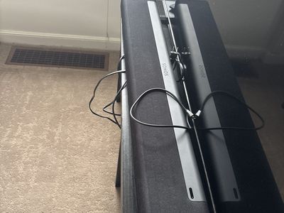 Sonos PLAYBAR Soundbar w/ TOSLINK Cable