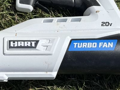 Hart Leaf Blower